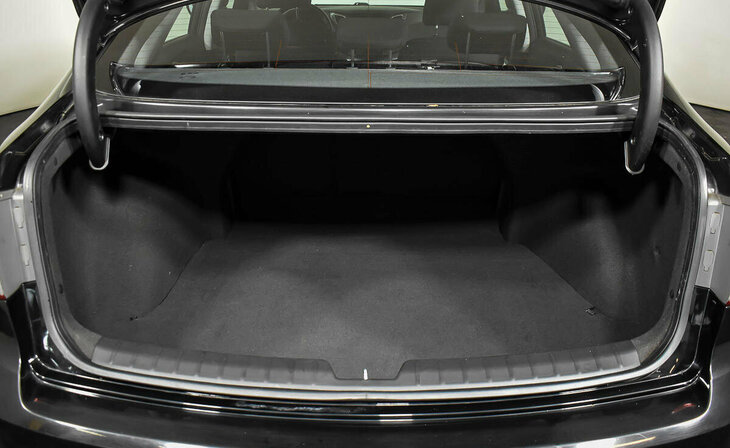 Hyundai i40 - Фото 16