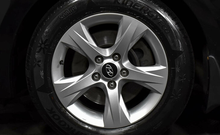 Hyundai i40 - Фото 8