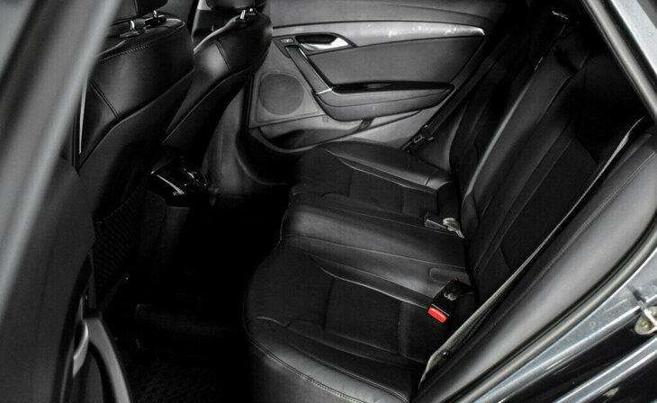 Hyundai i40 - Фото 15