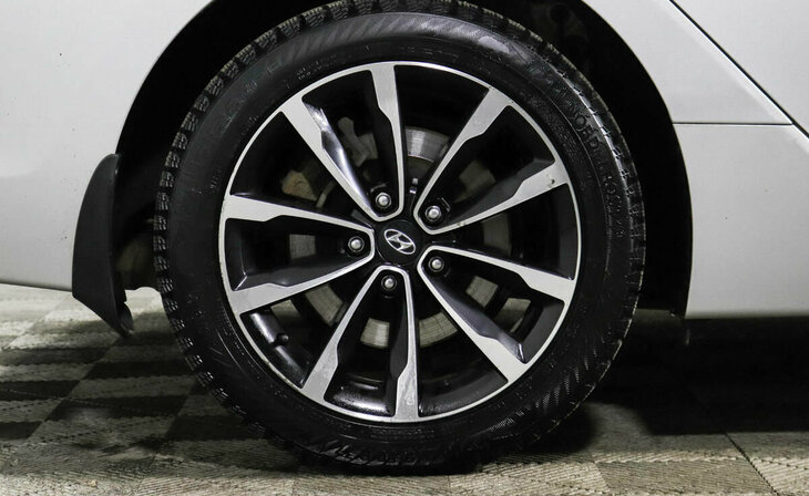 Hyundai i40 - Фото 4