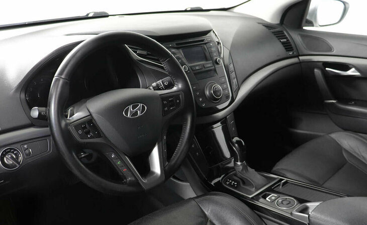Hyundai i40 - Фото 7