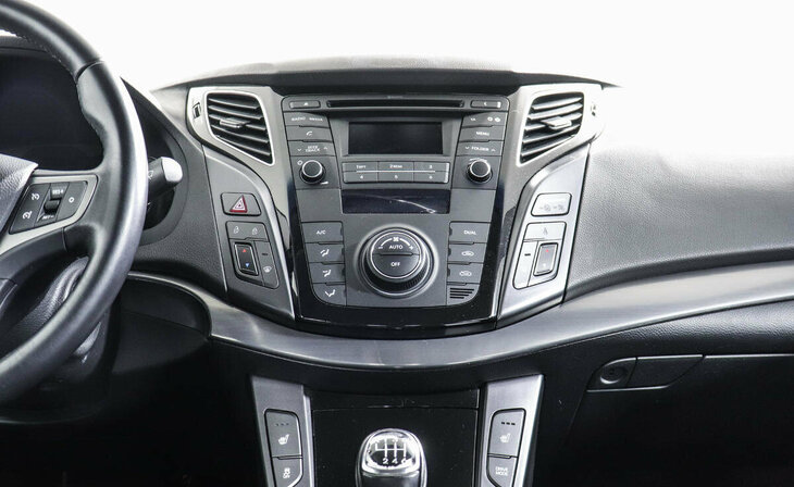 Hyundai i40 - Фото 8