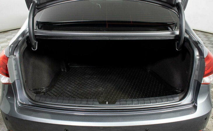 Hyundai i40 - Фото 8