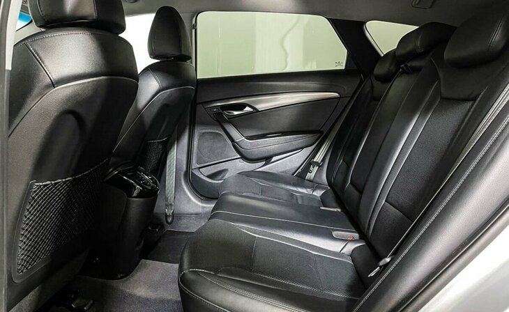 Hyundai i40 - Фото 10