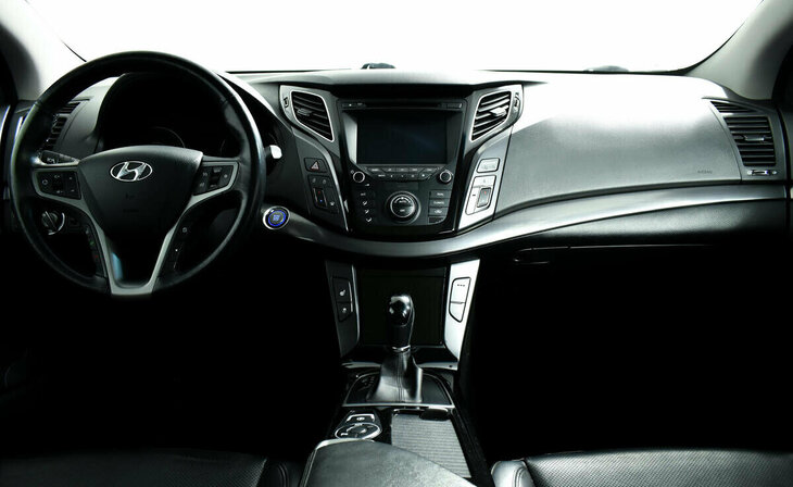 Hyundai i40 - Фото 8