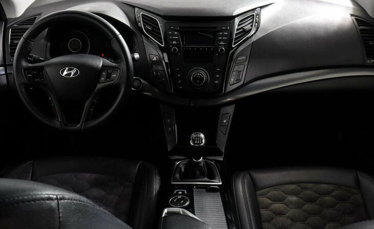 Hyundai i40 - Фото 8