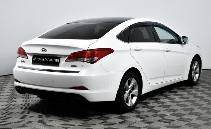 Hyundai i40 - Фото 2