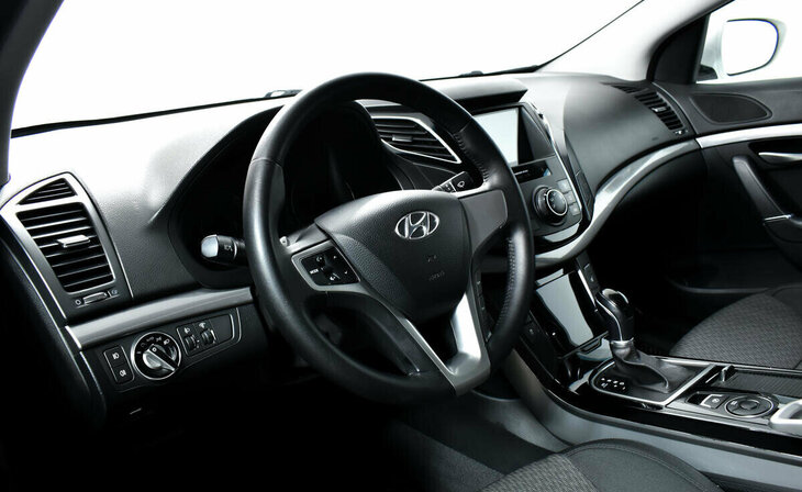 Hyundai i40 - Фото 8