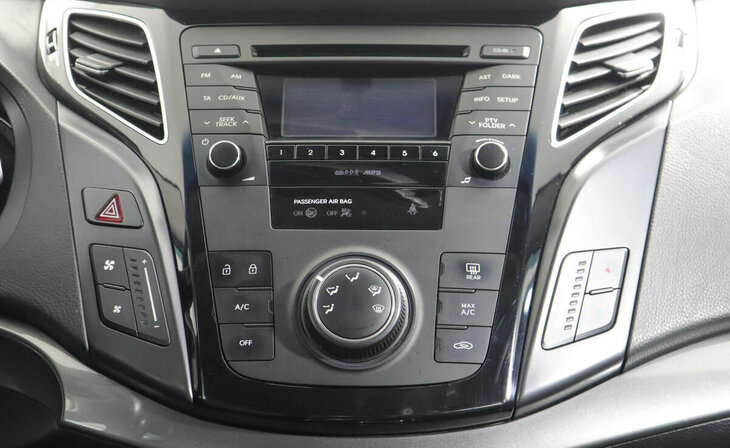 Hyundai i40 - Фото 9