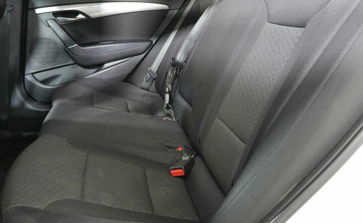 Hyundai i40 - Фото 10