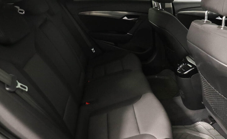 Hyundai i40 - Фото 11