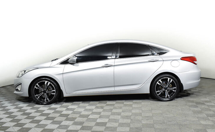 Hyundai i40 - Фото 2