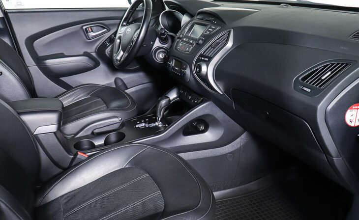 Hyundai ix35 - Фото 9