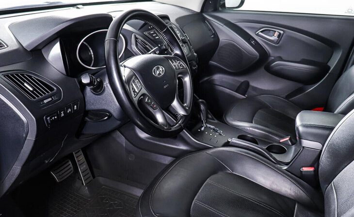 Hyundai ix35 - Фото 11