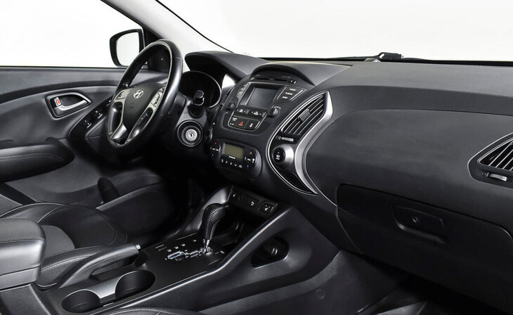 Hyundai ix35 - Фото 9