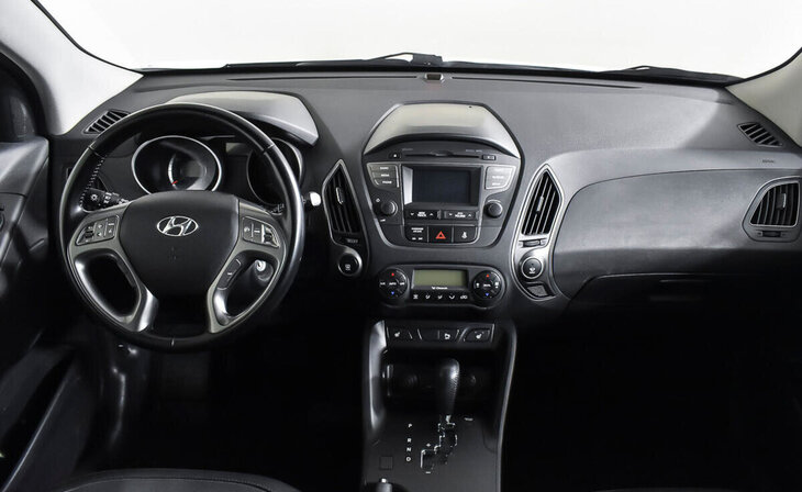 Hyundai ix35 - Фото 10