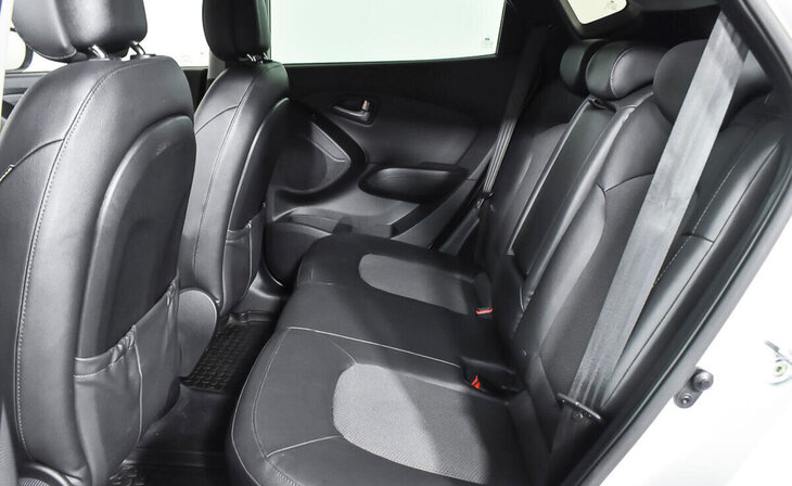 Hyundai ix35 - Фото 15