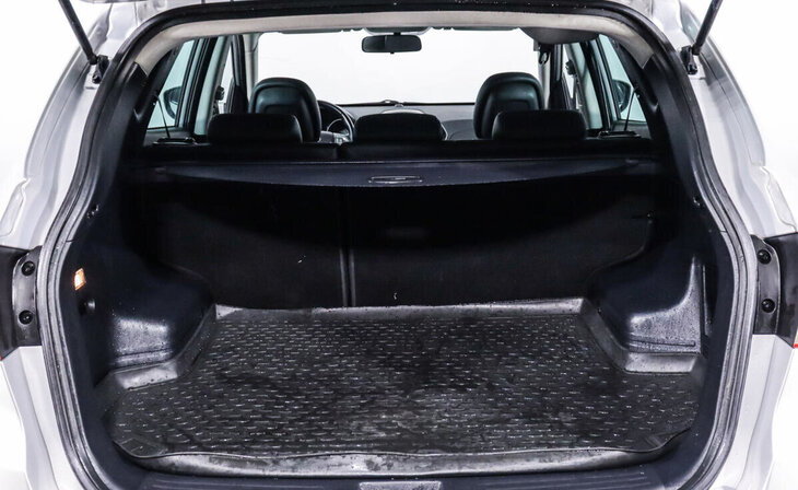 Hyundai ix35 - Фото 13