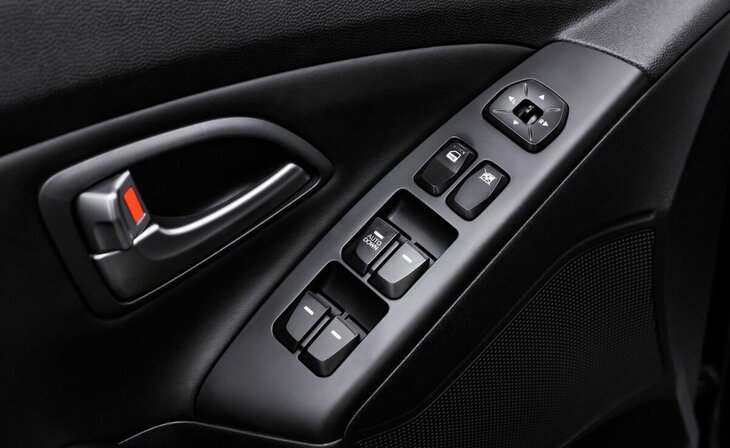 Hyundai ix35 - Фото 13