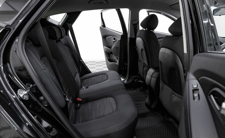 Hyundai ix35 - Фото 15