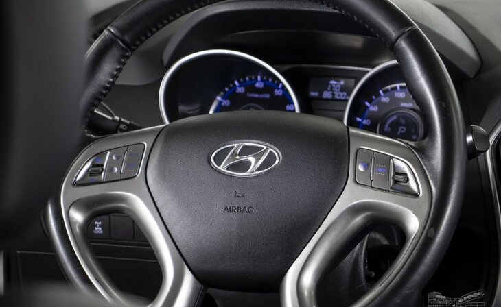 Hyundai ix35 - Фото 10