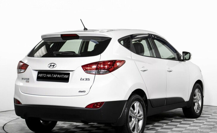 Hyundai ix35 - Фото 4