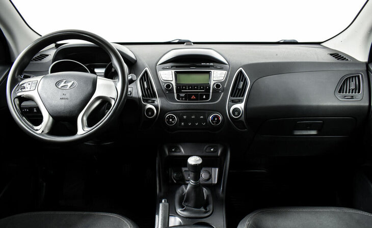 Hyundai ix35 - Фото 8