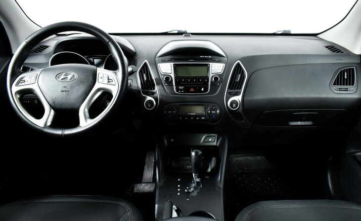 Hyundai ix35 - Фото 8