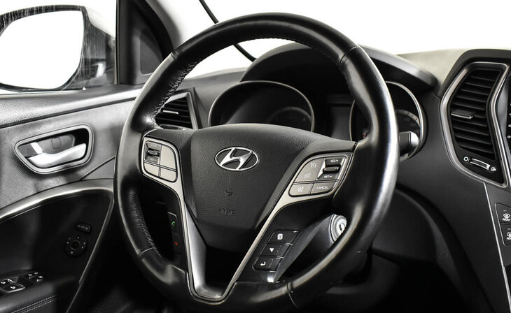 Hyundai Santa Fe - Фото 12