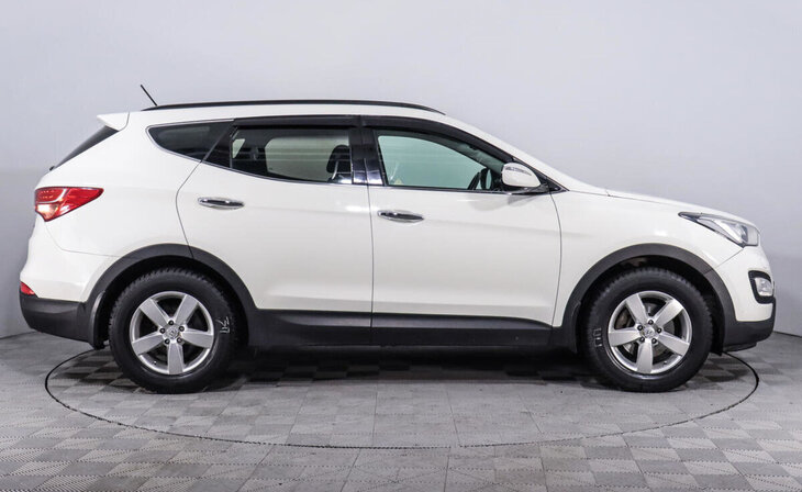 Hyundai Santa Fe - Фото 3
