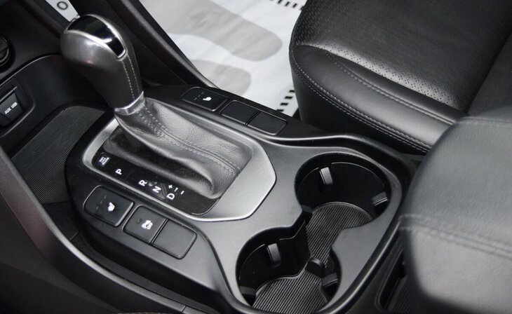 Hyundai Santa Fe - Фото 12