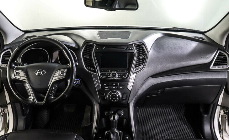 Hyundai Santa Fe - Фото 8
