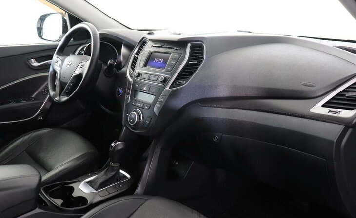 Hyundai Santa Fe - Фото 6