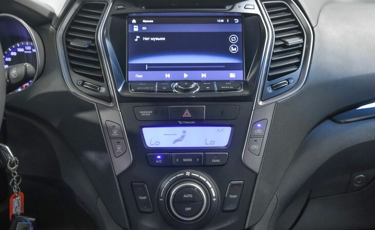Hyundai Santa Fe - Фото 8