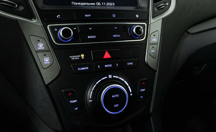 Hyundai Santa Fe - Фото 12