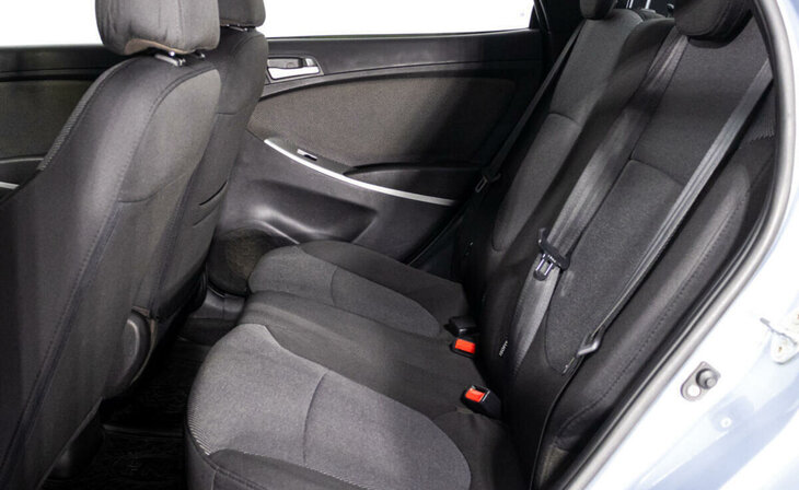 Hyundai Solaris - Фото 8