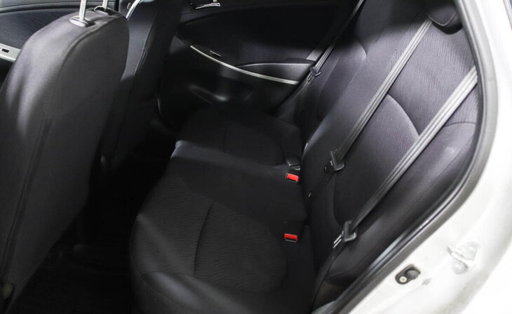 Hyundai Solaris - Фото 9