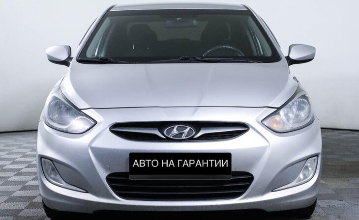 Hyundai Solaris - Фото 1