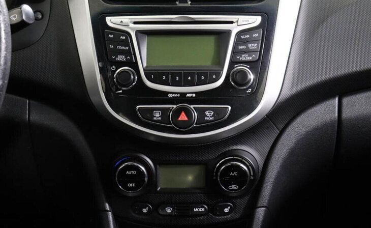 Hyundai Solaris - Фото 7