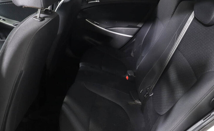 Hyundai Solaris - Фото 9