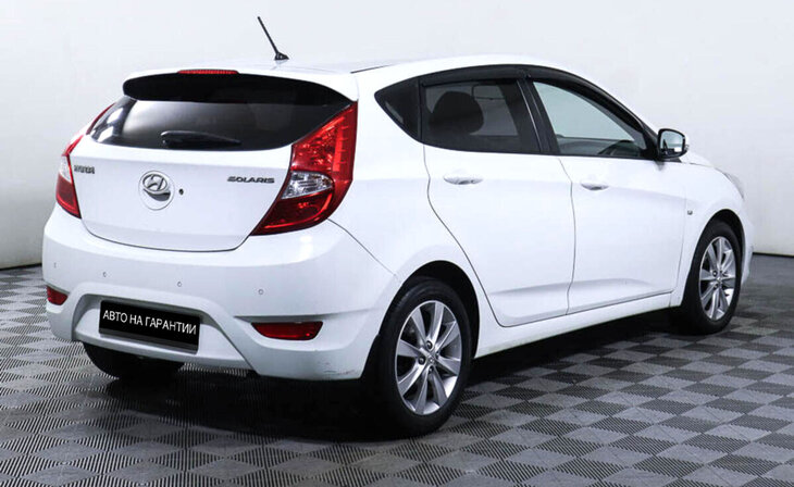 Hyundai Solaris - Фото 2