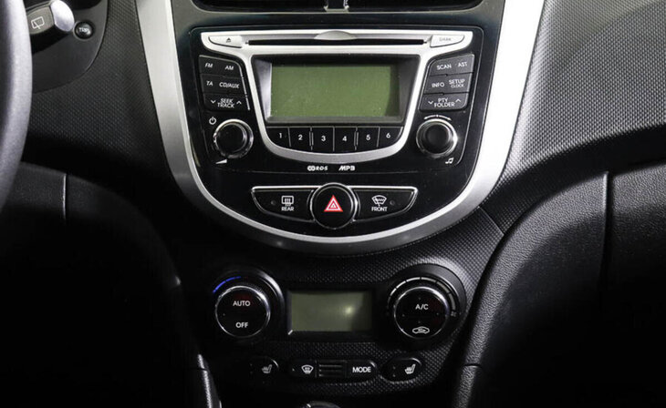 Hyundai Solaris - Фото 7