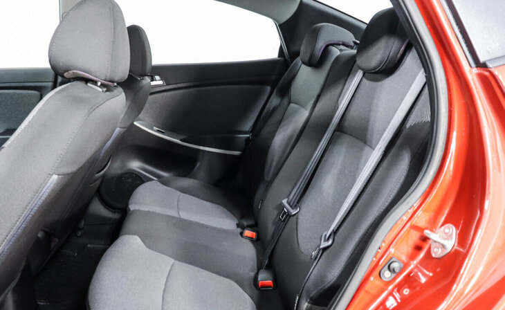 Hyundai Solaris - Фото 10