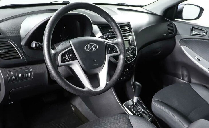 Hyundai Solaris - Фото 10