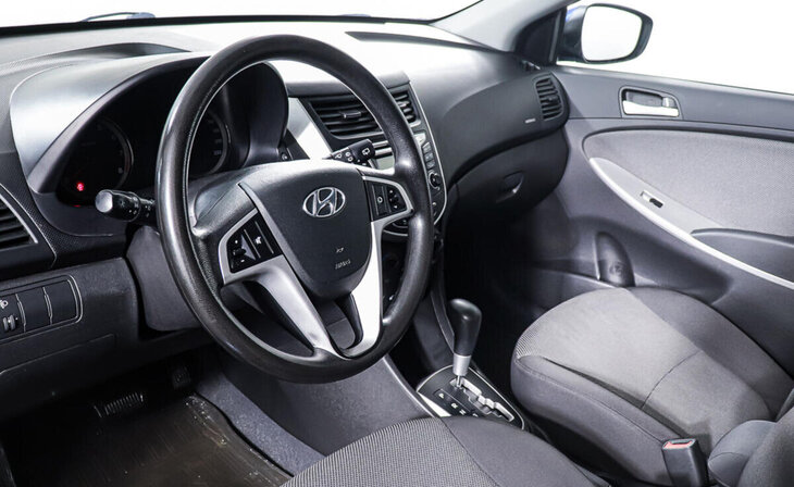 Hyundai Solaris - Фото 8