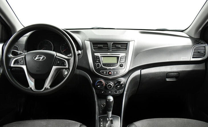 Hyundai Solaris - Фото 7