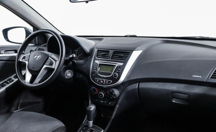 Hyundai Solaris - Фото 4