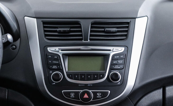 Hyundai Solaris - Фото 7