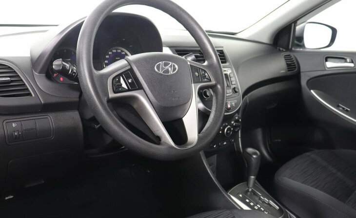 Hyundai Solaris - Фото 6