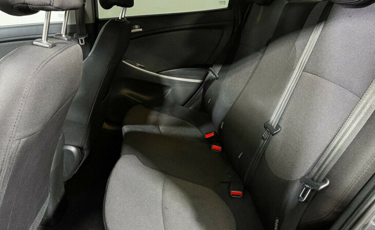 Hyundai Solaris - Фото 7